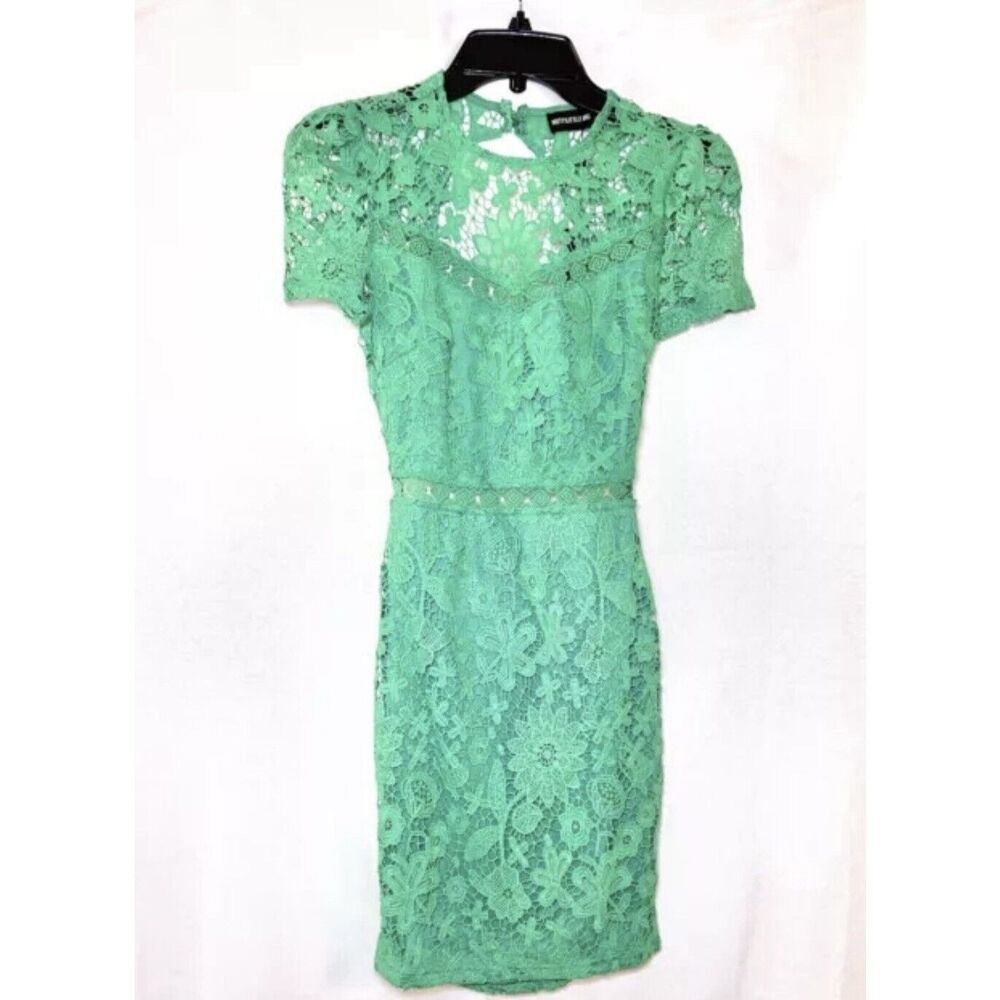 Pretty Little Thing Green Lace Dress Backless Cap Sleeve Bodycon Size 6 - Picture 6 of 6
